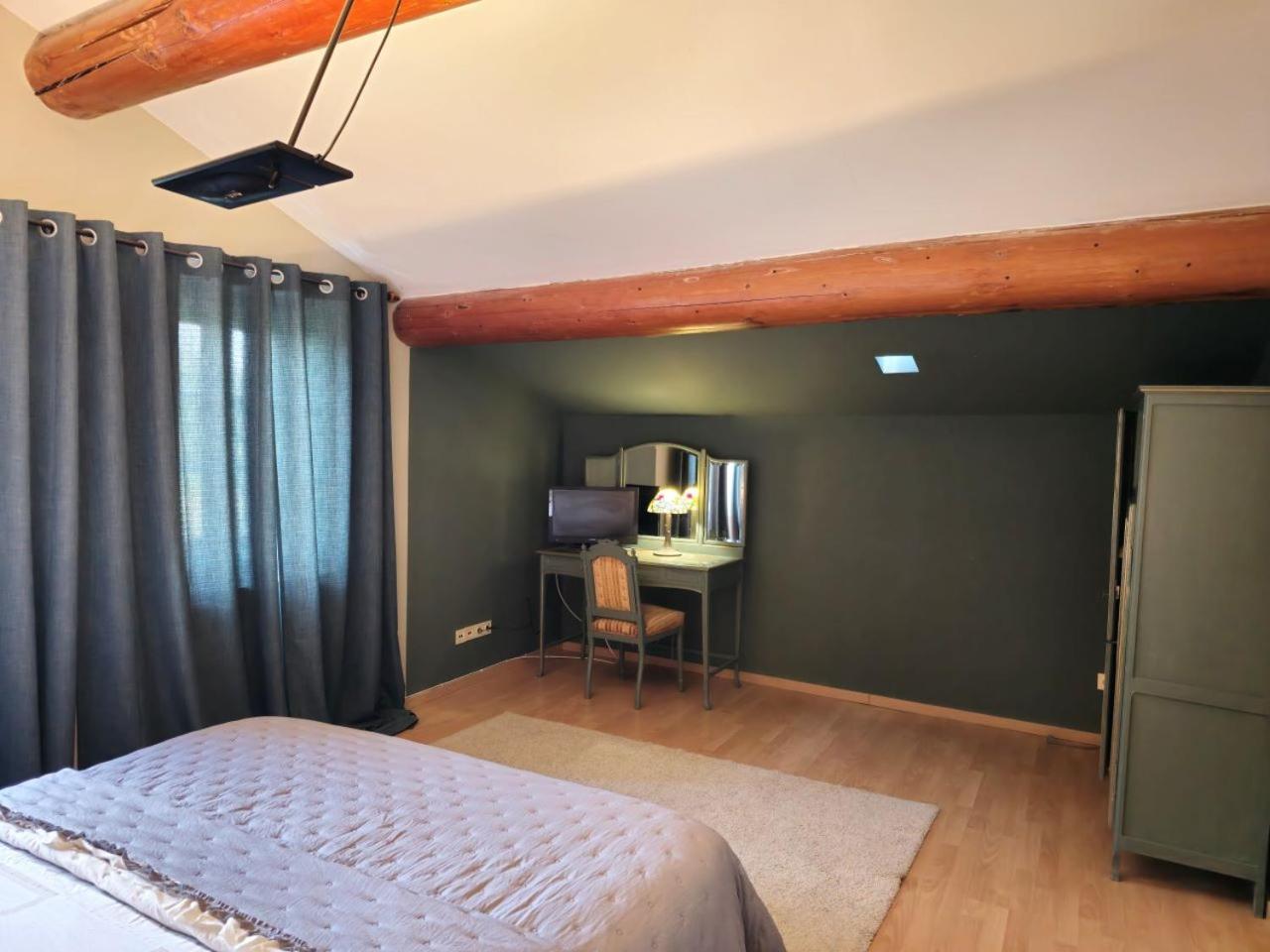 Ancien Mas Du Moulin Bed and Breakfast Eygalières Εξωτερικό φωτογραφία